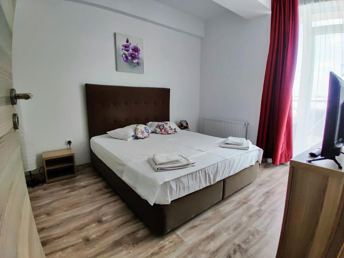 Summerland Beach&Sun Apartments มามายา ภายนอก รูปภาพ