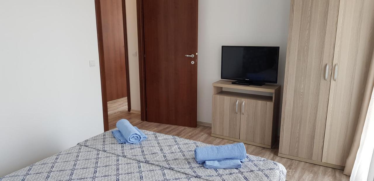 Summerland Beach&Sun Apartments มามายา ภายนอก รูปภาพ