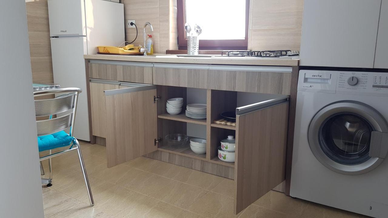 Summerland Beach&Sun Apartments มามายา ภายนอก รูปภาพ
